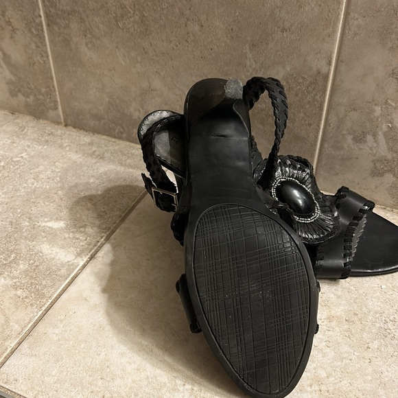 Size 9 rampage heeled sandals - Picture 2 of 6